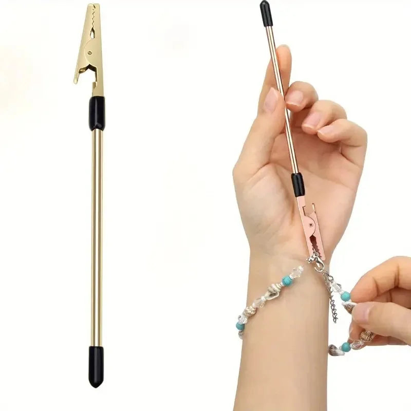 Bracelet Helper Tool